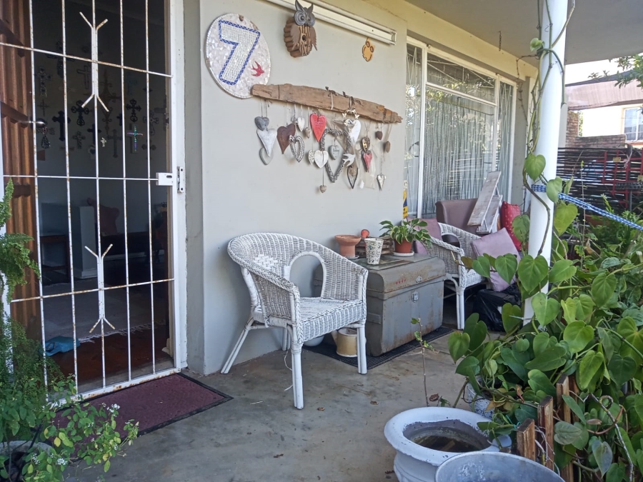 3 Bedroom Property for Sale in Van Riebeeck Hoogte Eastern Cape